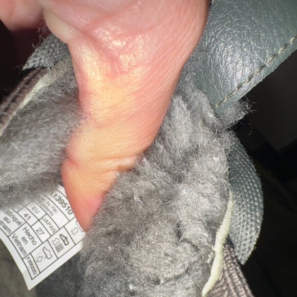 Ugg Neumel Chelsea Platform Boots - Womens Size 10 - Green and Brown Leather - Picture 6 of 8